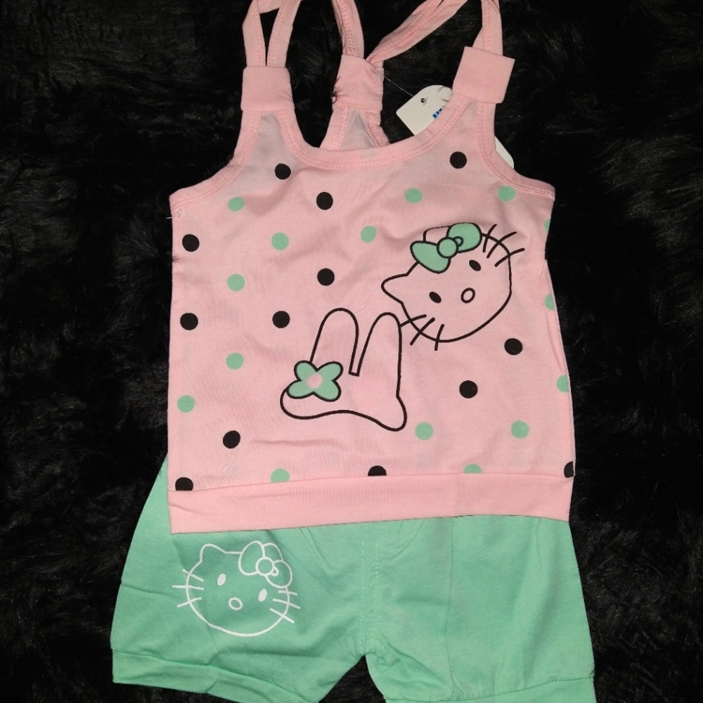 Pink and green hello Kitty short set